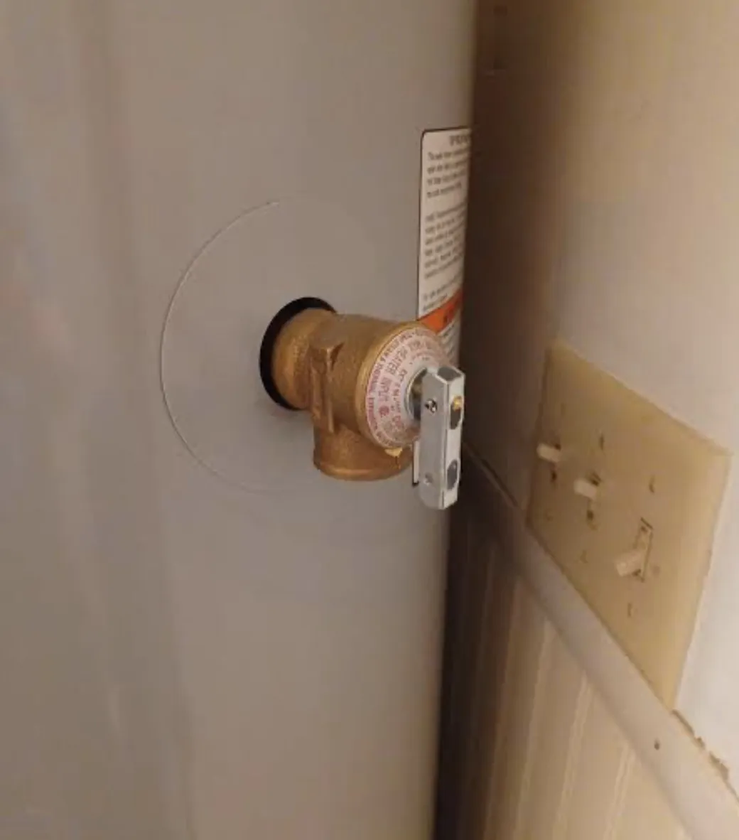 Water heater TPR valve with no discharge extension pipe installed